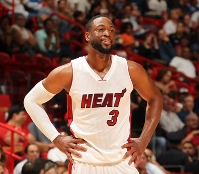 换防脚步需 换防脚步需